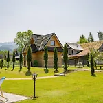 Gawra Z Jacuzzi זקופאנה
