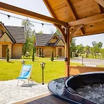 Gawra Z Jacuzzi בקתה