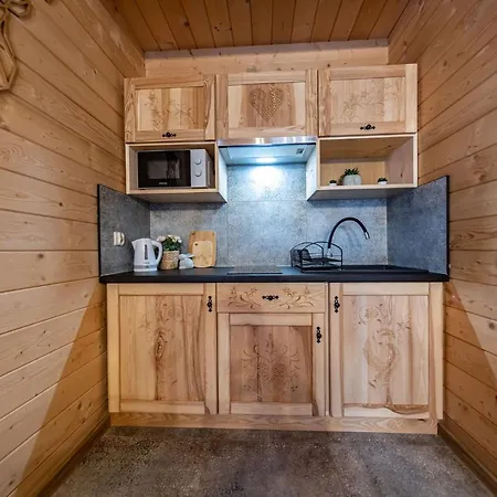 Gawra Z Jacuzzi Chalet