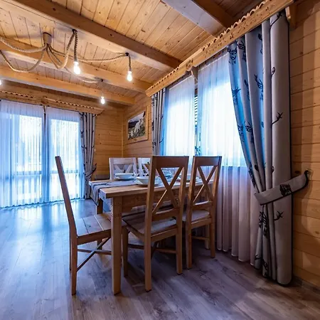 Gawra Z Jacuzzi Chalet