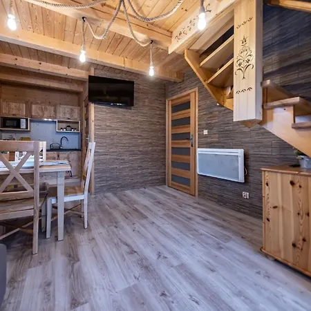 Gawra Z Jacuzzi Chalet